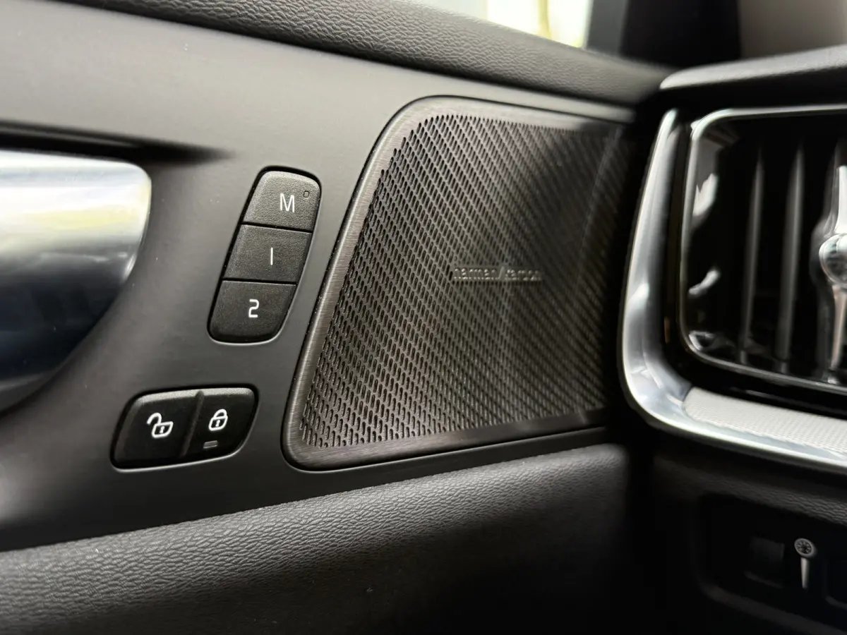 2.0 T8 Twin Engine AWD Inscription | Panoramadak | 360 camera | Harman/Kardon | Adaptive cruise | Stoelverwarming