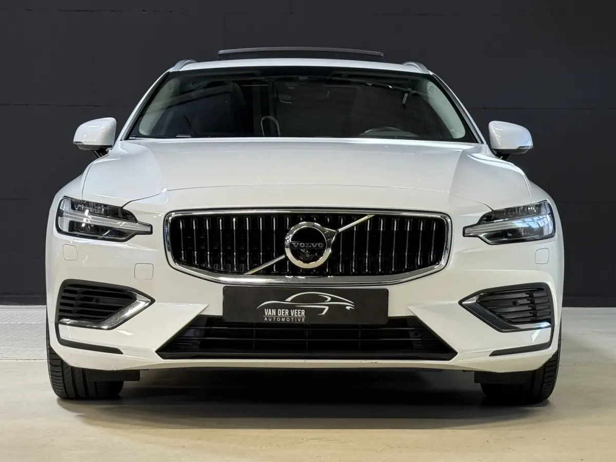 2.0 T8 Twin Engine AWD Inscription | Panoramadak | 360 camera | Harman/Kardon | Adaptive cruise | Stoelverwarming