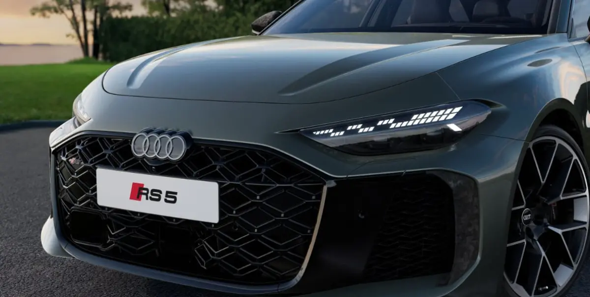 RS 5 Avant e-hybrid 470 kW / 639 PK