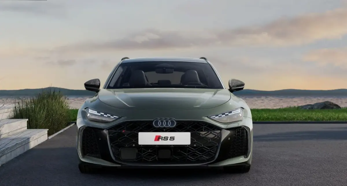 RS 5 Avant e-hybrid 470 kW / 639 PK