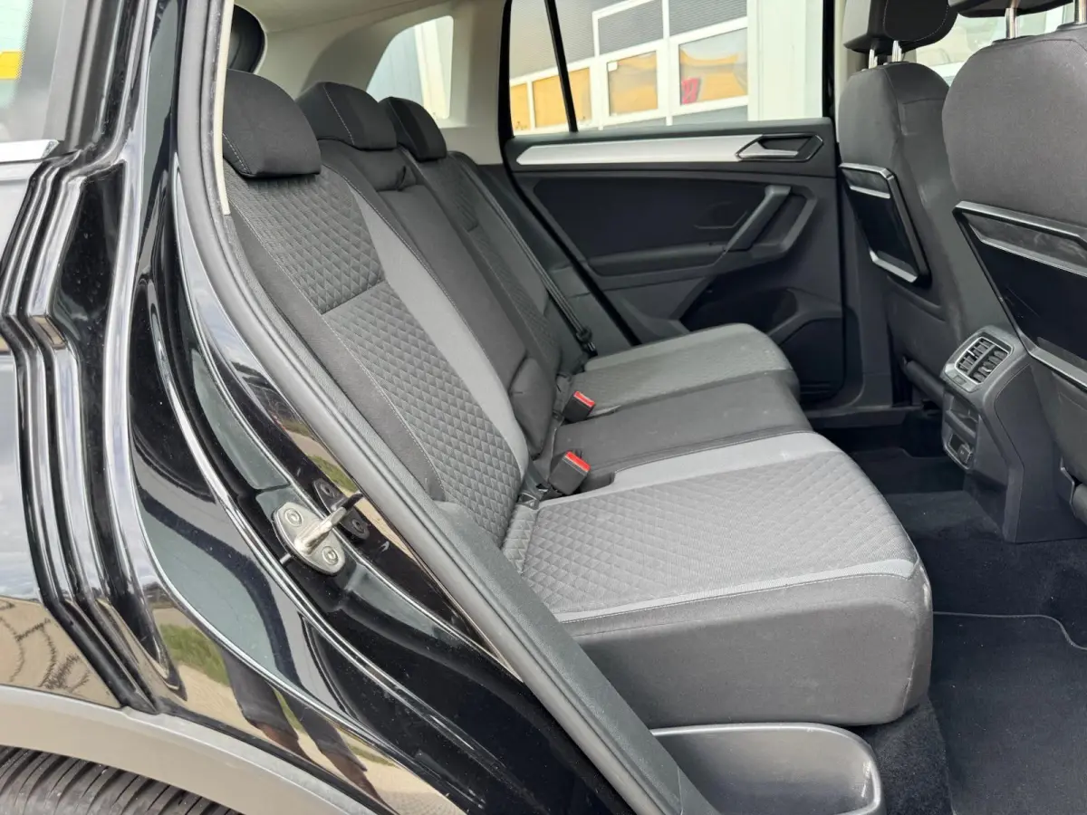 1.4 TSI ACT Comfortline Automaat | Carplay | Navigatie | Camera | Airco | Sensoren | Cruise