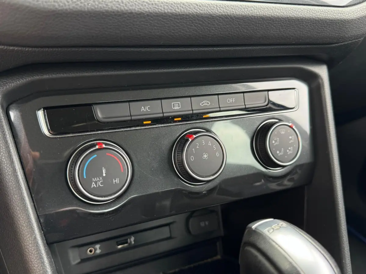 1.4 TSI ACT Comfortline Automaat | Carplay | Navigatie | Camera | Airco | Sensoren | Cruise