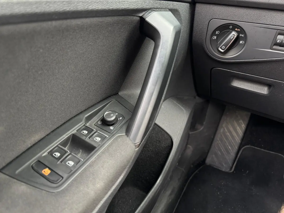 1.4 TSI ACT Comfortline Automaat | Carplay | Navigatie | Camera | Airco | Sensoren | Cruise