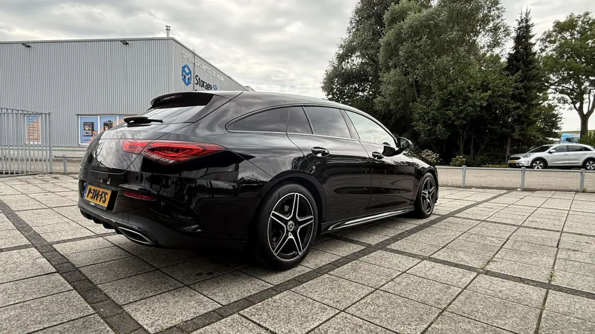 180Aut. Bus. Solution AMG Sport | Sfeer | Mood Light |