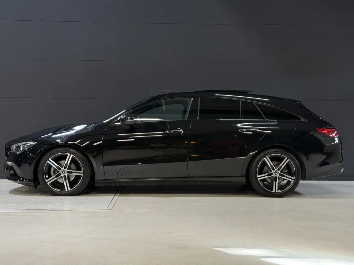180 Luxury Line | Panoramadak | Leder | Camera | Sfeerverlichting