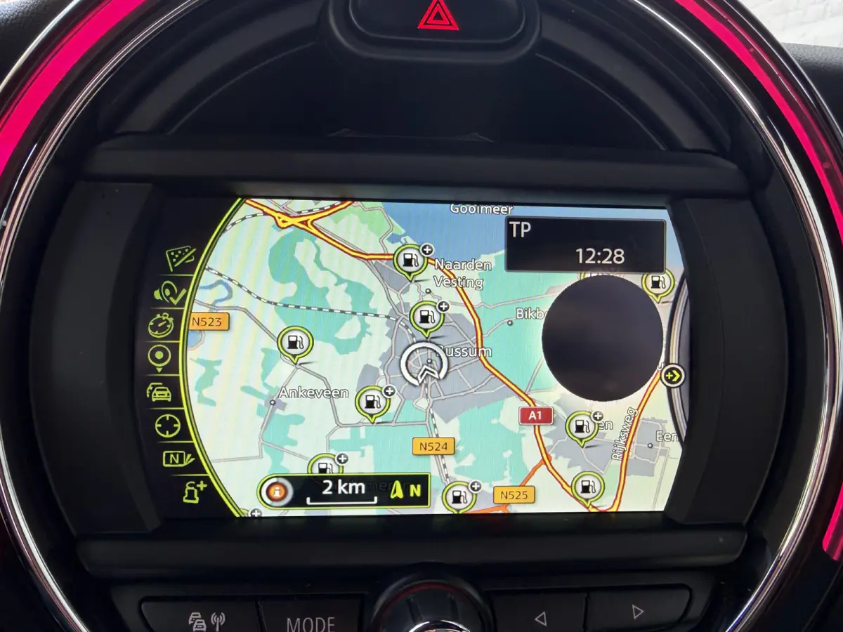 1.5 Cooper Business Navigatie Dealeronderhouden Cruise control