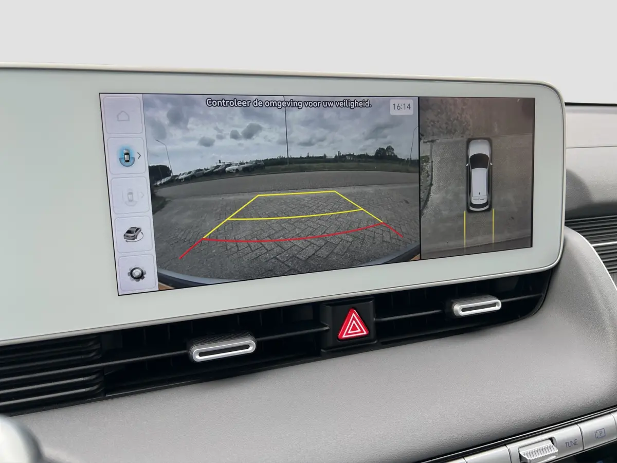 Lounge AWD 73kWh 305pk | SOH 100% | Carplay | Adaptive cruise controle | 360 graden camera | Elektrische achterklep | Dodehoek detectie | Bestuurdersstoel met geheugen | Head-up display | 20