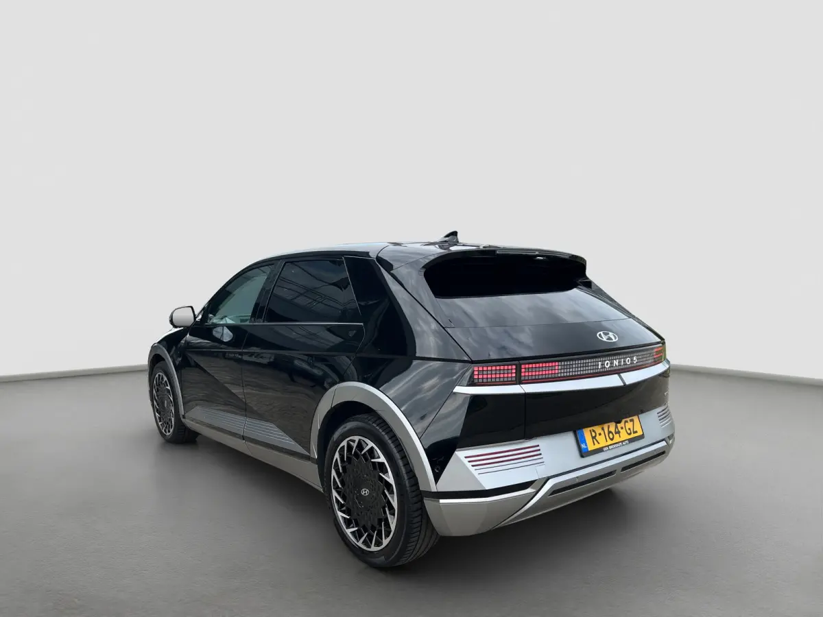 Lounge AWD 73kWh 305pk | SOH 100% | Carplay | Adaptive cruise controle | 360 graden camera | Elektrische achterklep | Dodehoek detectie | Bestuurdersstoel met geheugen | Head-up display | 20
