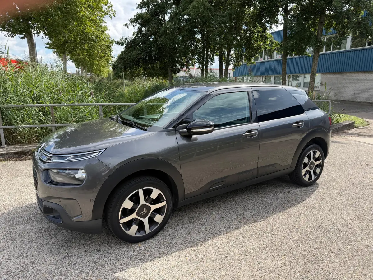 1.2 PureTech Shine Plus!2021!Camera!LM.velgen!PDC!Steolverwarm.!
