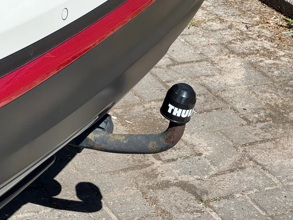 1.2 Business Edition Panoramadak | LEDER | Trekhaak | Elek.Stoel | All Season | Camera | Nette auto! | Audio installatie premium | Cruise control | Elektrische ramen achter