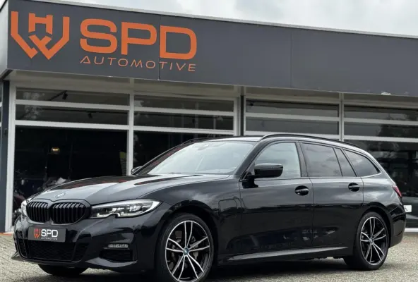 330e xDrive|MSport|Leder|Sfeerve|19"|BTW