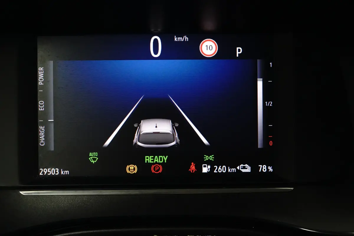Edition 50 kWh Cruise Control | Parkeersensoren Achter | Carplay (Draadloos) | Digitaal Dashboard | LED Dagrij | Apple Carplay/Android Auto|telefoonintegratie premium | Cruise control | DAB 