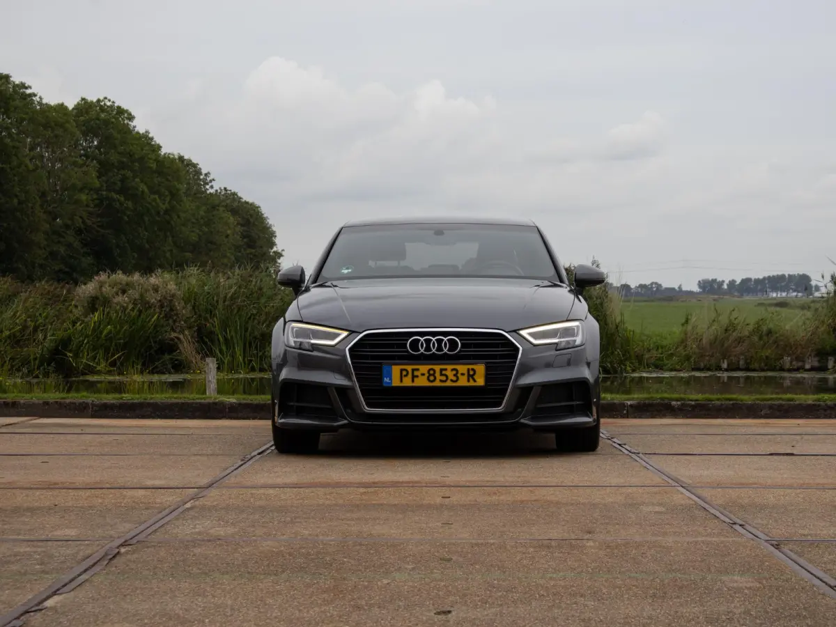 1.4 TFSI CoD Sport S Line Edition 18" LED 3x S-line