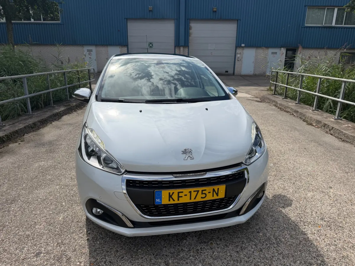 1.2 PureTech Allure!2016!Panoramadak!LM.velgen!PDC!Camera!