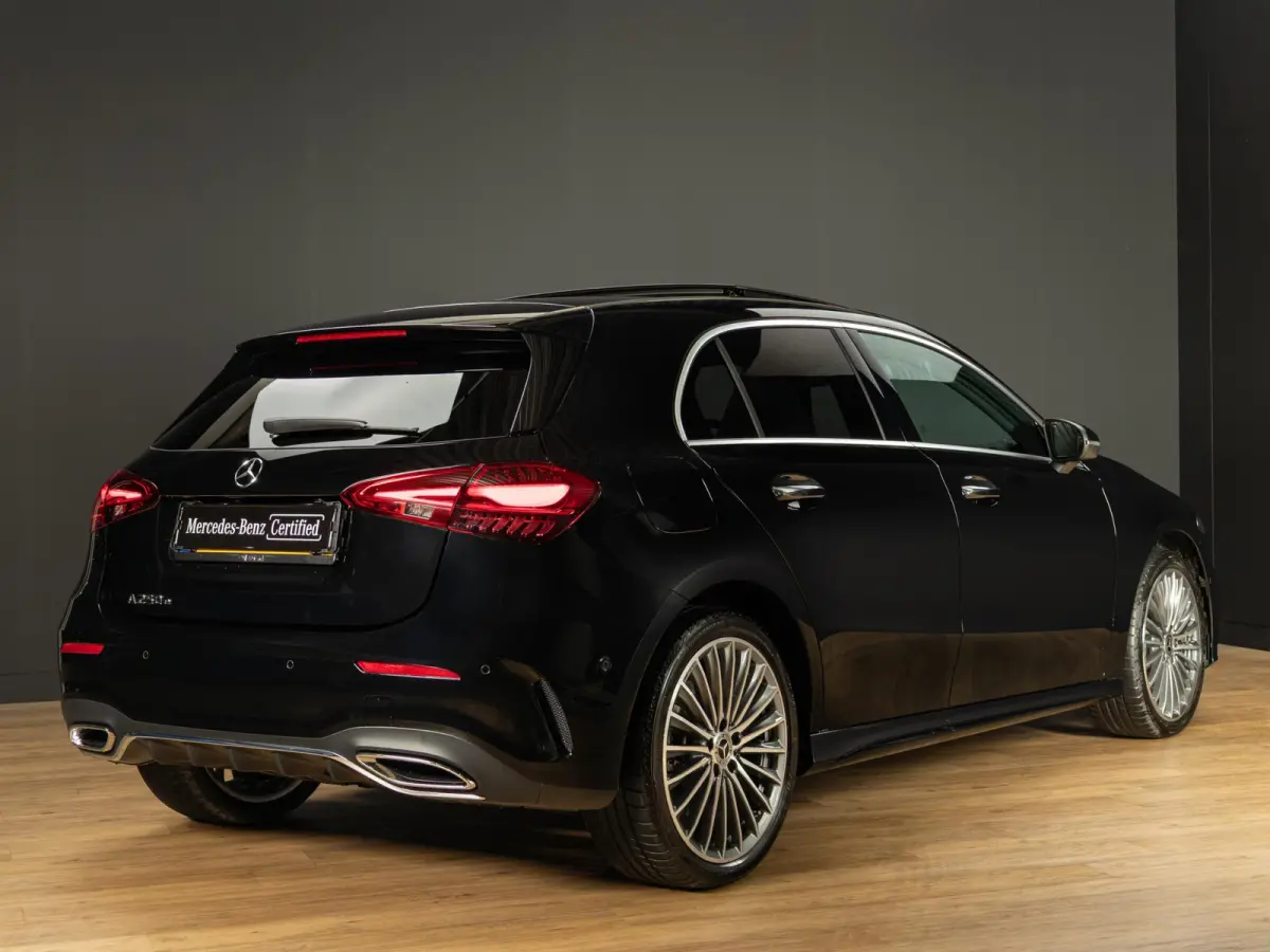 Hatchback 250 e Business Solution AMG Panorama dak