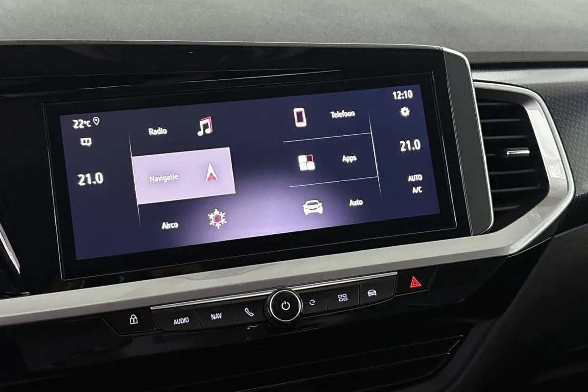 1.6 Turbo Plug-In Hybrid Level 4 GS Stuur-Stoelverwarming Camera Keyless IntelliLux Koplampen