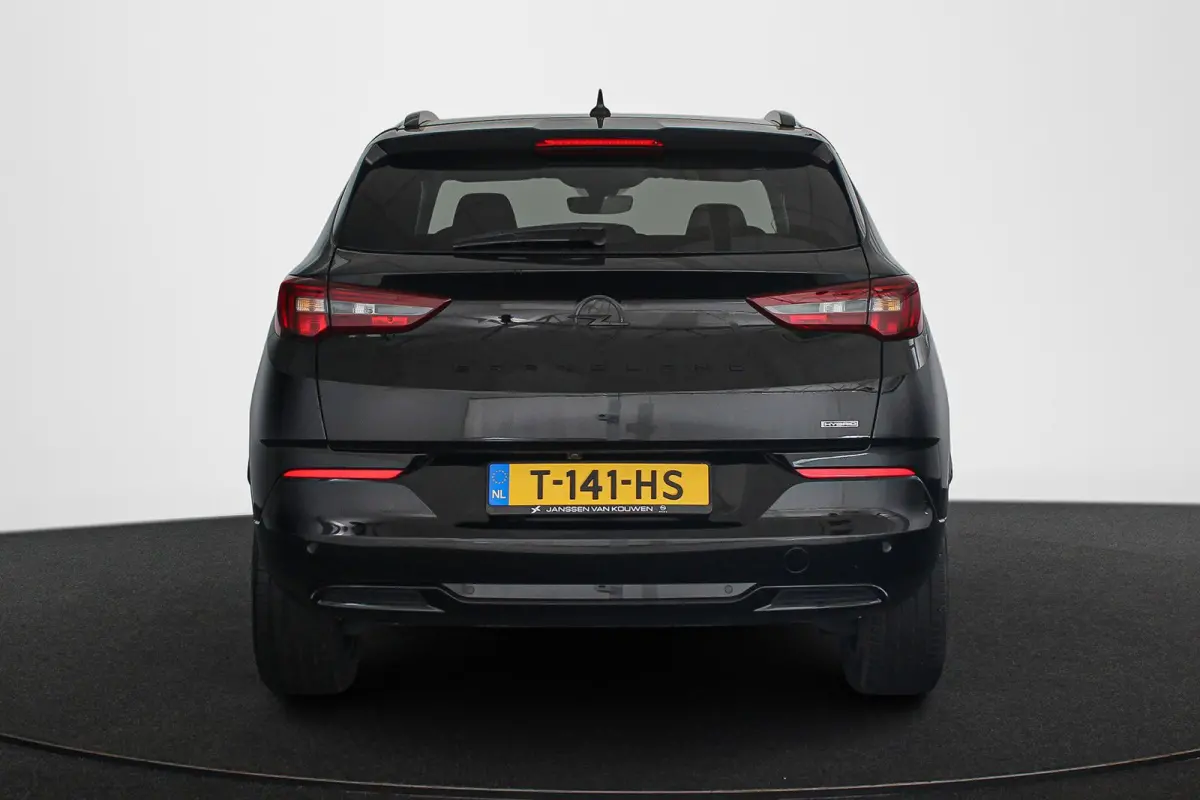 1.6 Turbo Plug-In Hybrid Level 4 GS Stuur-Stoelverwarming Camera Keyless IntelliLux Koplampen