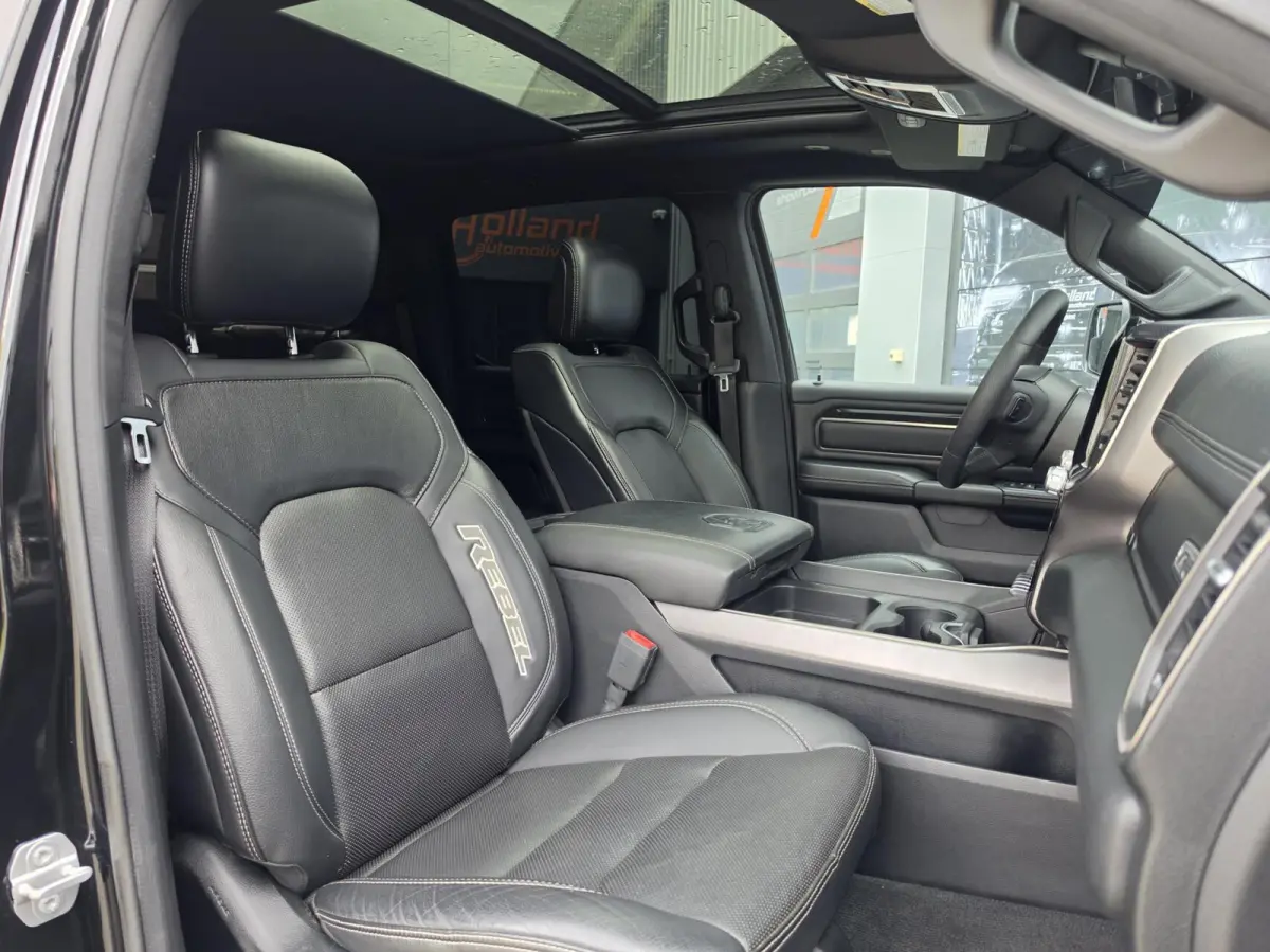 1500 4X4 5.7 V8 4x4 Crew Cab Rebel