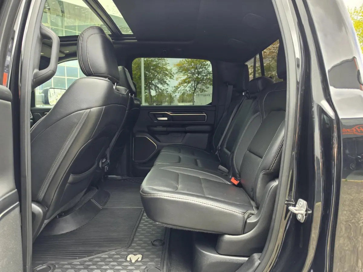1500 4X4 5.7 V8 4x4 Crew Cab Rebel