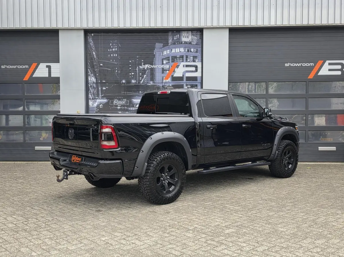 1500 4X4 5.7 V8 4x4 Crew Cab Rebel