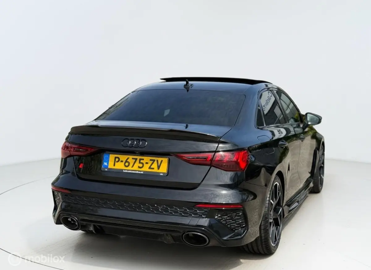RS 3 2.5 TFSI RS 3 quattro