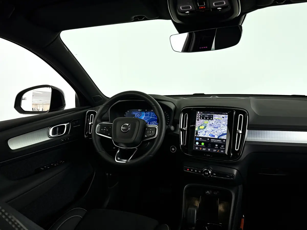B4 Plus Black Edition | Panoramadak | 360° camera | Harman Kardon | Stoel- en stuurverwarming | Trekhaak