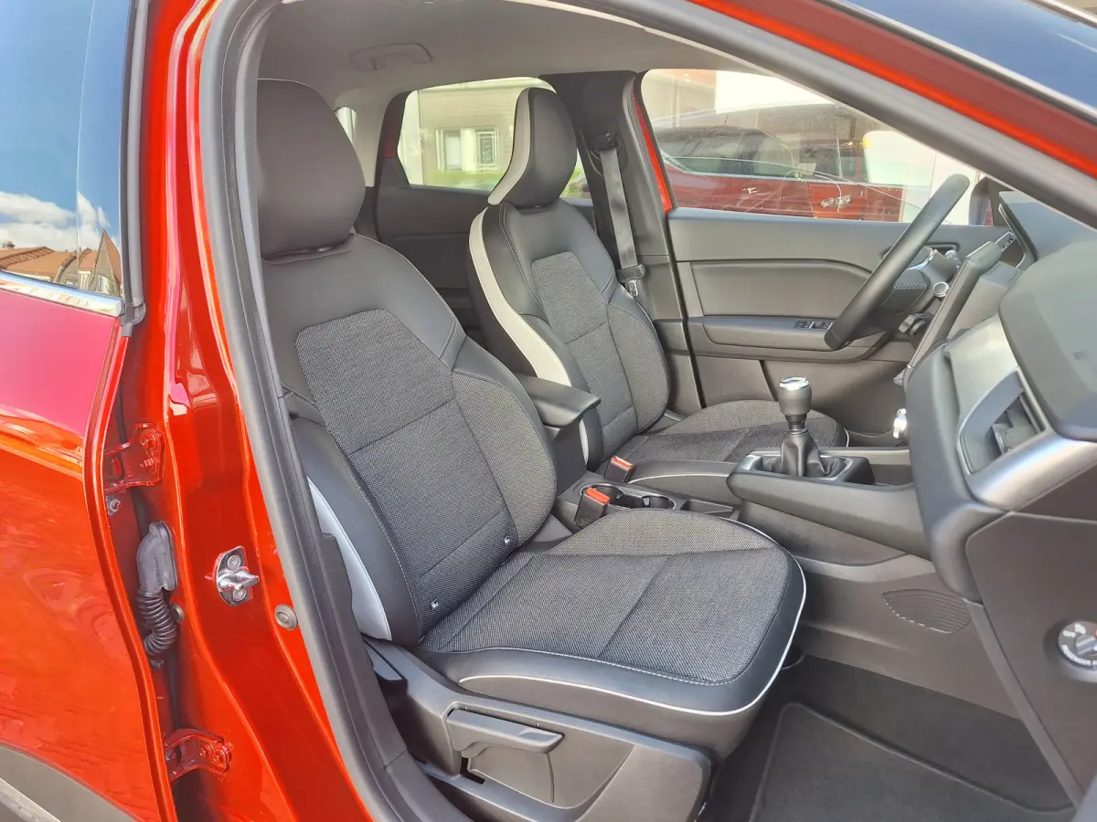 1.0 TCe 100 Intens /Navi/Apple/Android/Clima/Pdc/Garantie