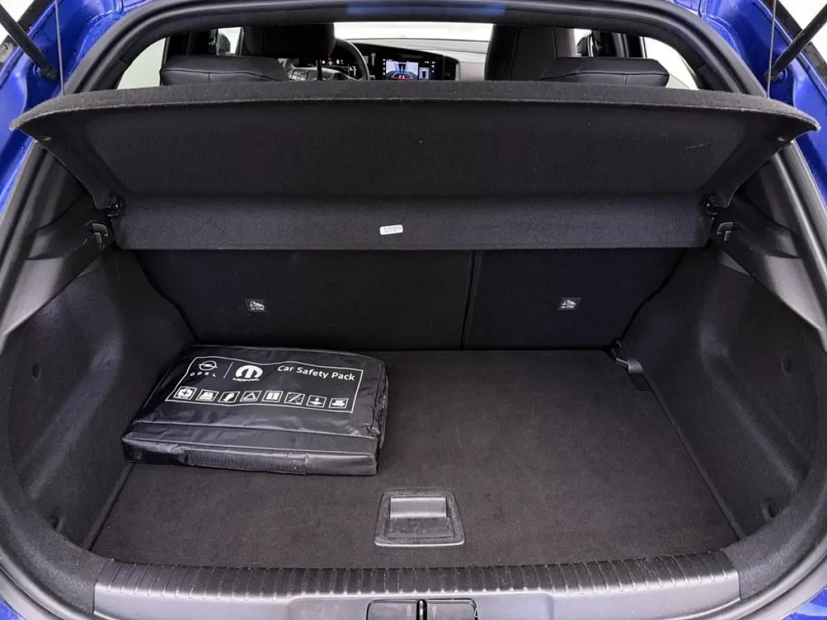 1.2T 145pk Hybrid GS Automaat Winterpakket/Camera/ Alcantara/Ecc/Ad.Cruise/Keyless/Blindspot/CarPlay  Nieuwe model