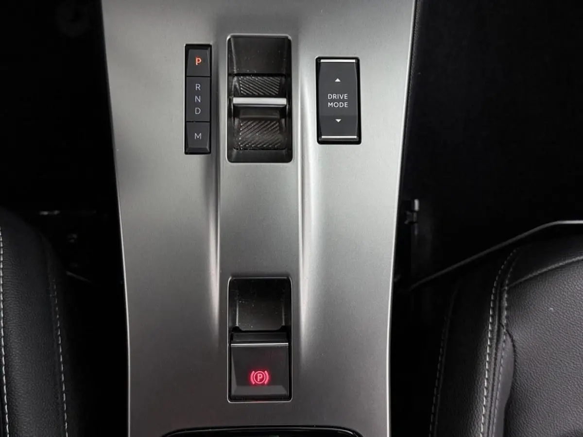 1.2T 145pk Hybrid GS Automaat Winterpakket/Camera/ Alcantara/Ecc/Ad.Cruise/Keyless/Blindspot/CarPlay  Nieuwe model