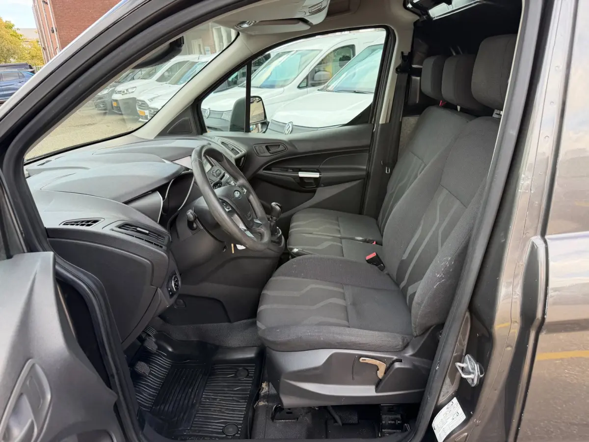 1.5 TDCI 101PK L1 Trend / Sync 3 / 3 zits / Camera / Voorruit verwarming