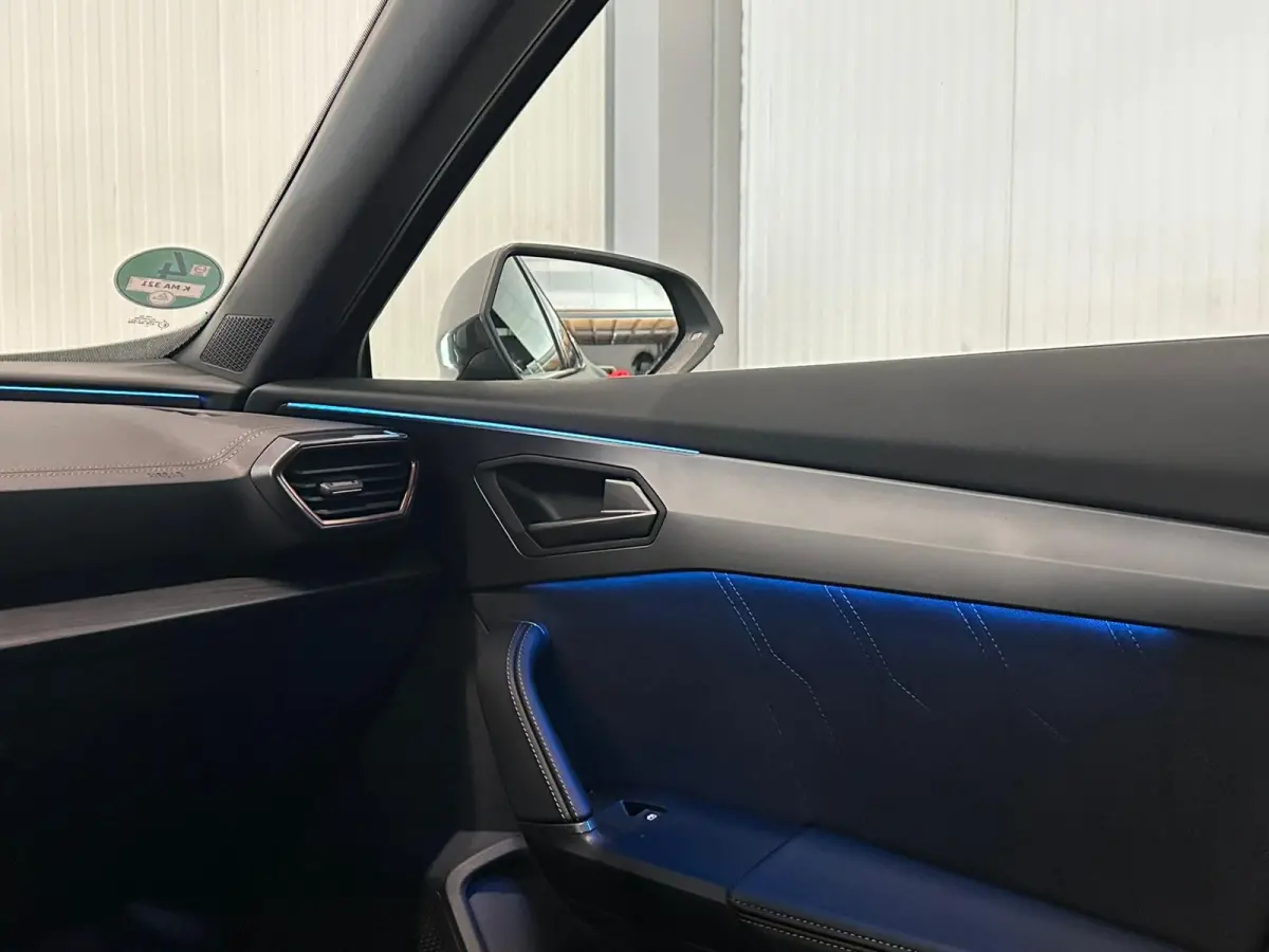 2.0 TSI 4DRIVE VZ | AMBIANCE | LEDER | CAMERA | MAT BLAUW