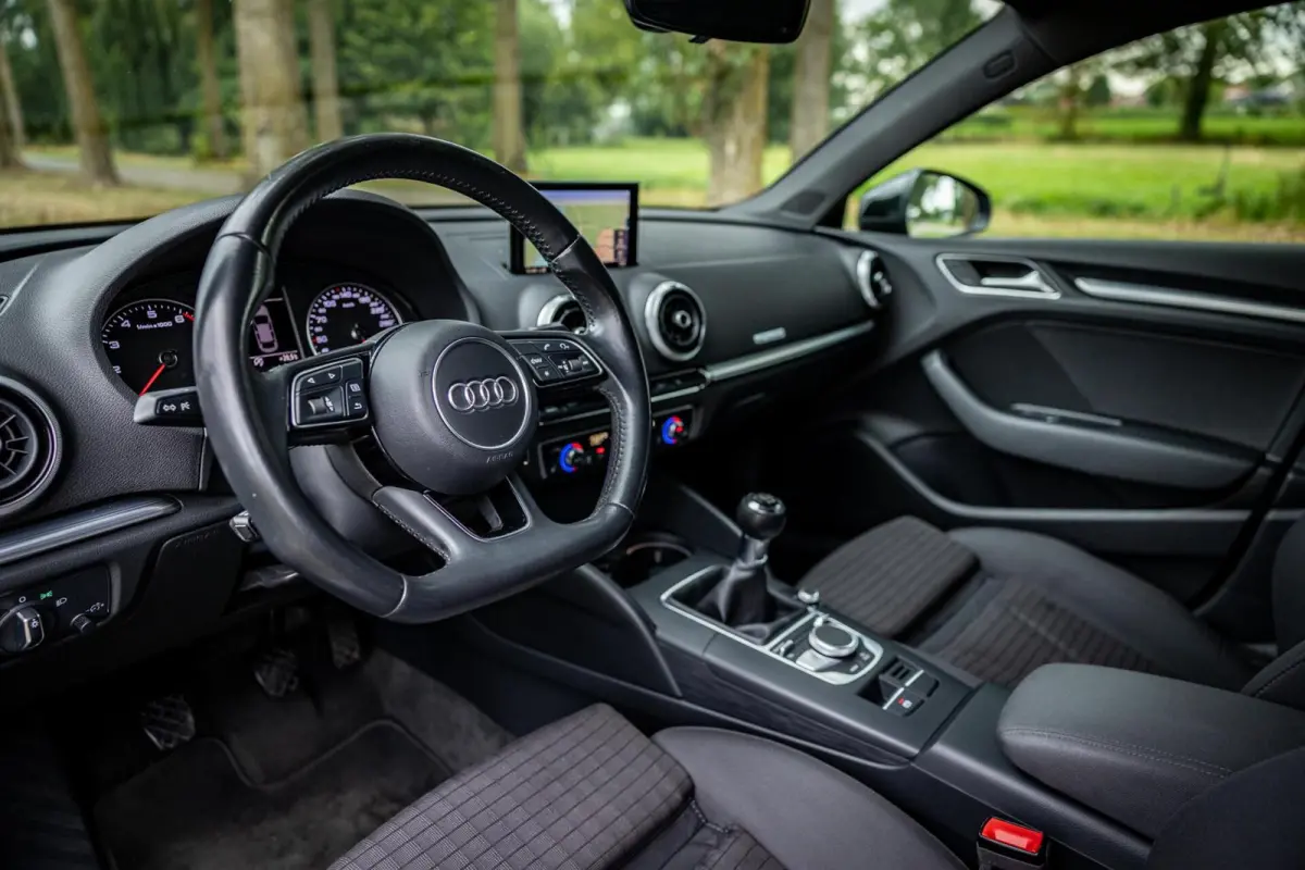 1.4 TFSI CoD Sport S Line Edition|Dealer O