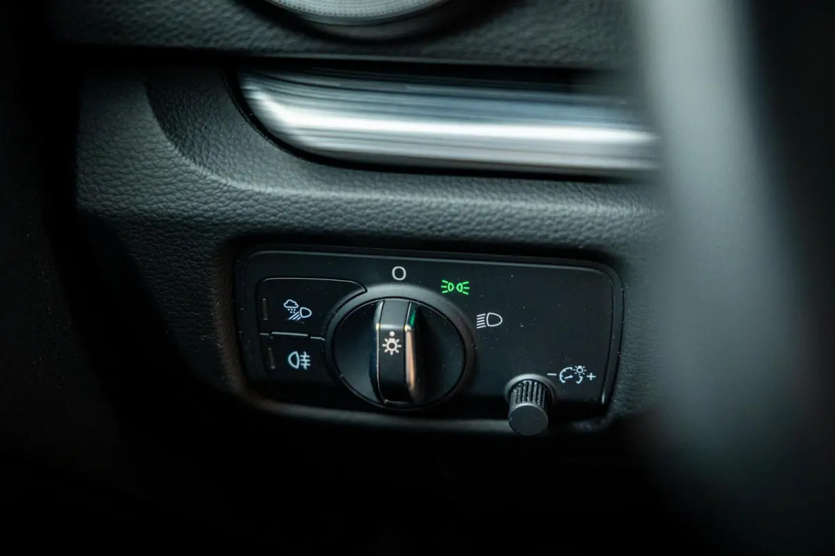 1.4 TFSI CoD Sport S Line Edition|Dealer O