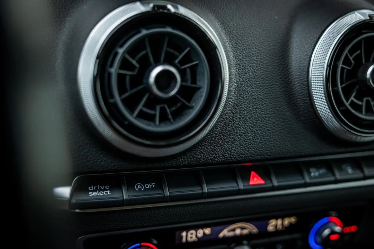 1.4 TFSI CoD Sport S Line Edition|Dealer O