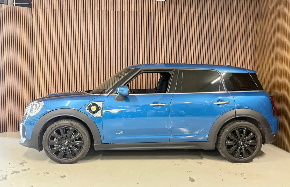 1.5 Cooper ALL4 MINI Yours