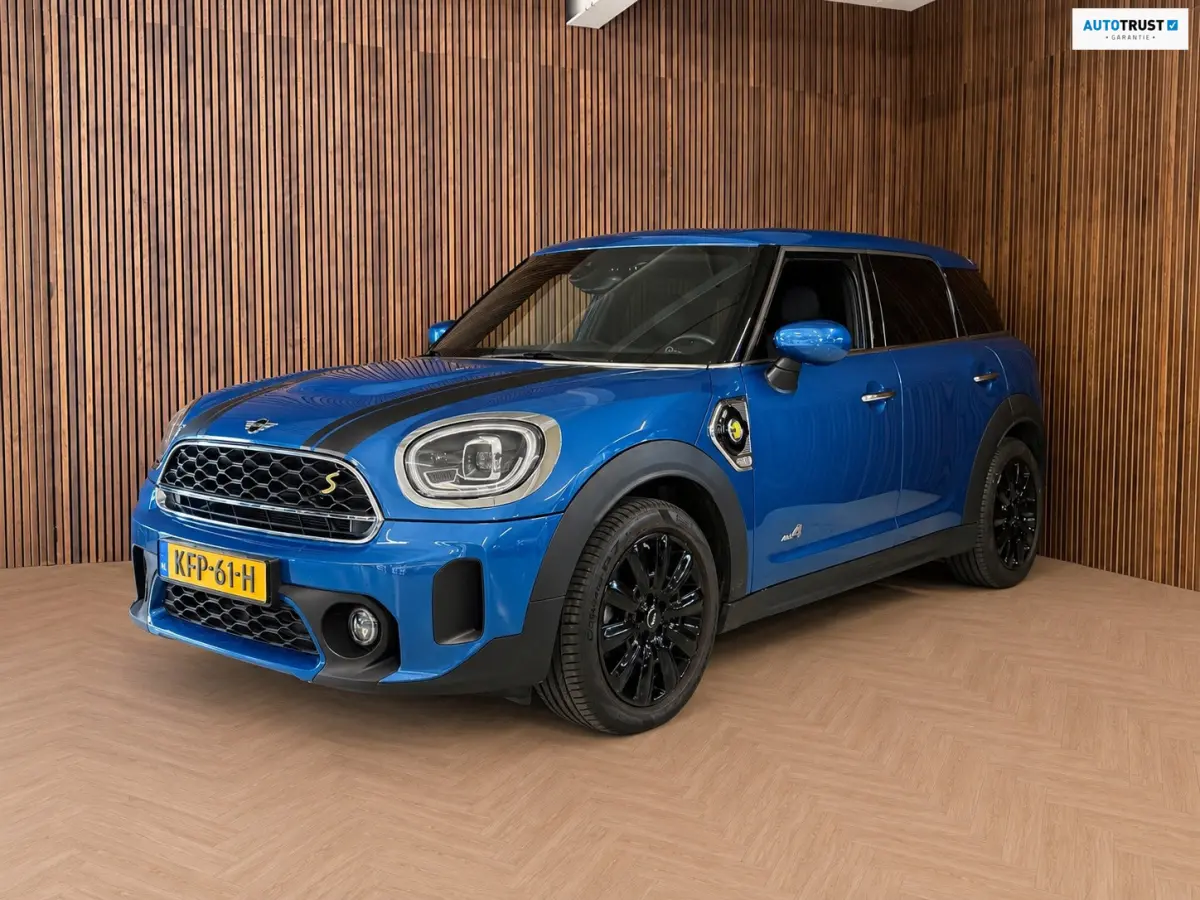 1.5 Cooper ALL4 MINI Yours