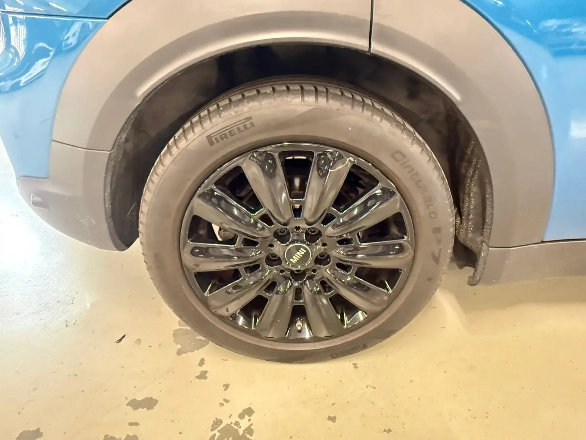 1.5 Cooper ALL4 MINI Yours