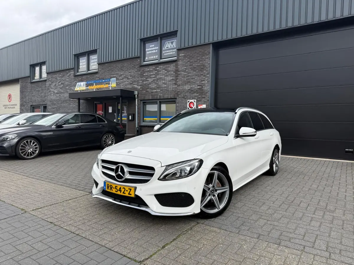 180 AMG Sport Edition | 1E EIGENAAR | 3/6/12 MND GARANTIE | PANO | LEDER | LED | CRUISE | NAVI |