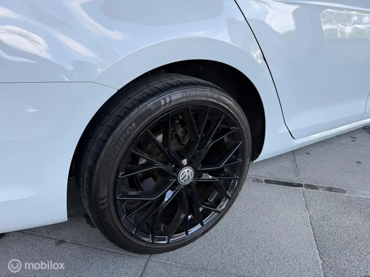 1.0 TSI Highline Business R