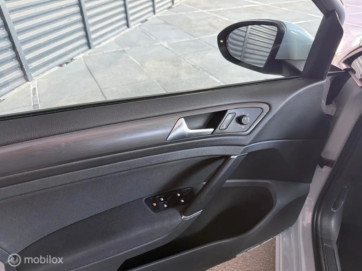 1.0 TSI Highline Business R