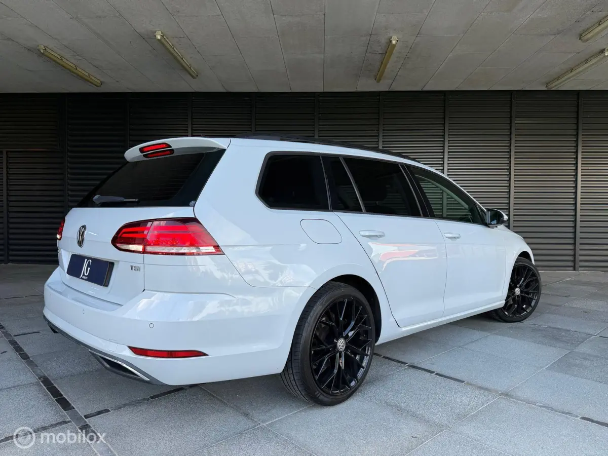 1.0 TSI Highline Business R