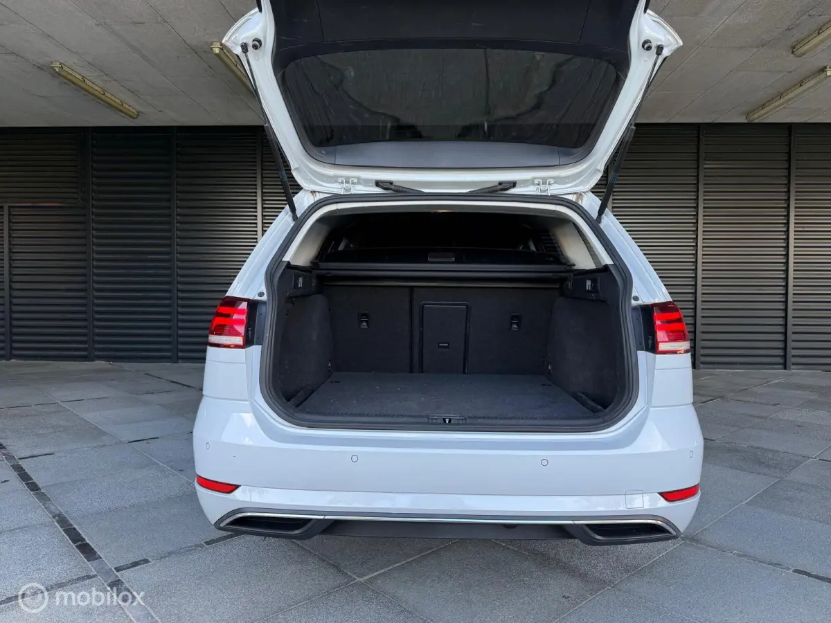 1.0 TSI Highline Business R