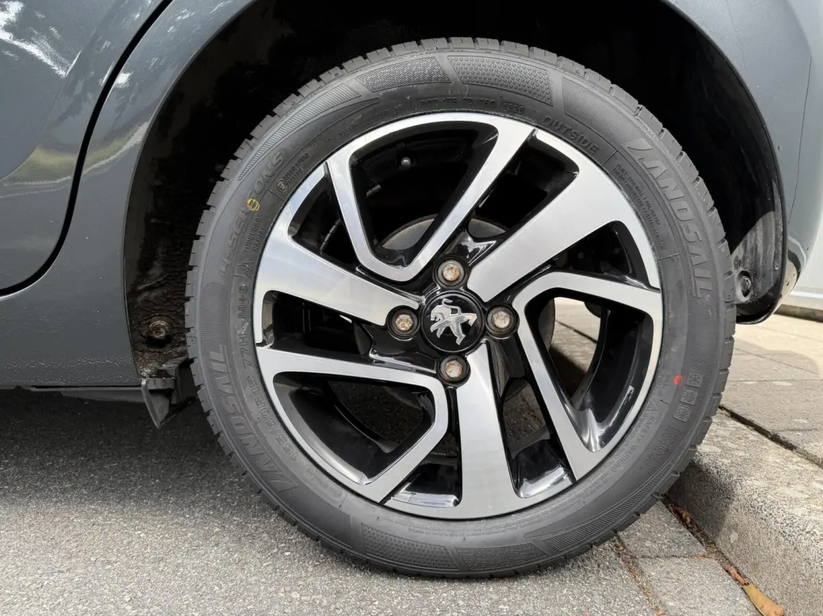 1.0 e-VTi Allure | Climate Control | Camera | NW APK!