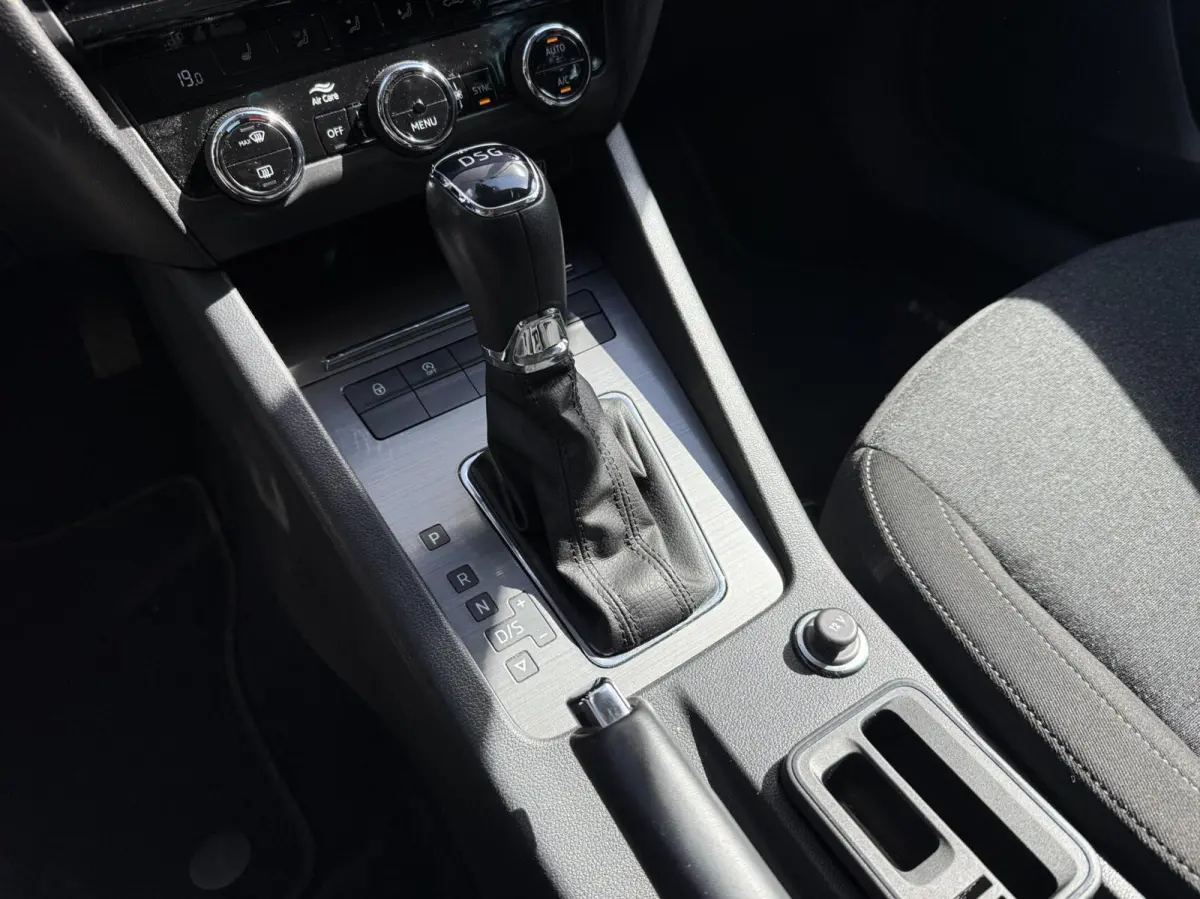 1.0 TSI Greentech Style Business | Automaat | Carplay | Trekhaak