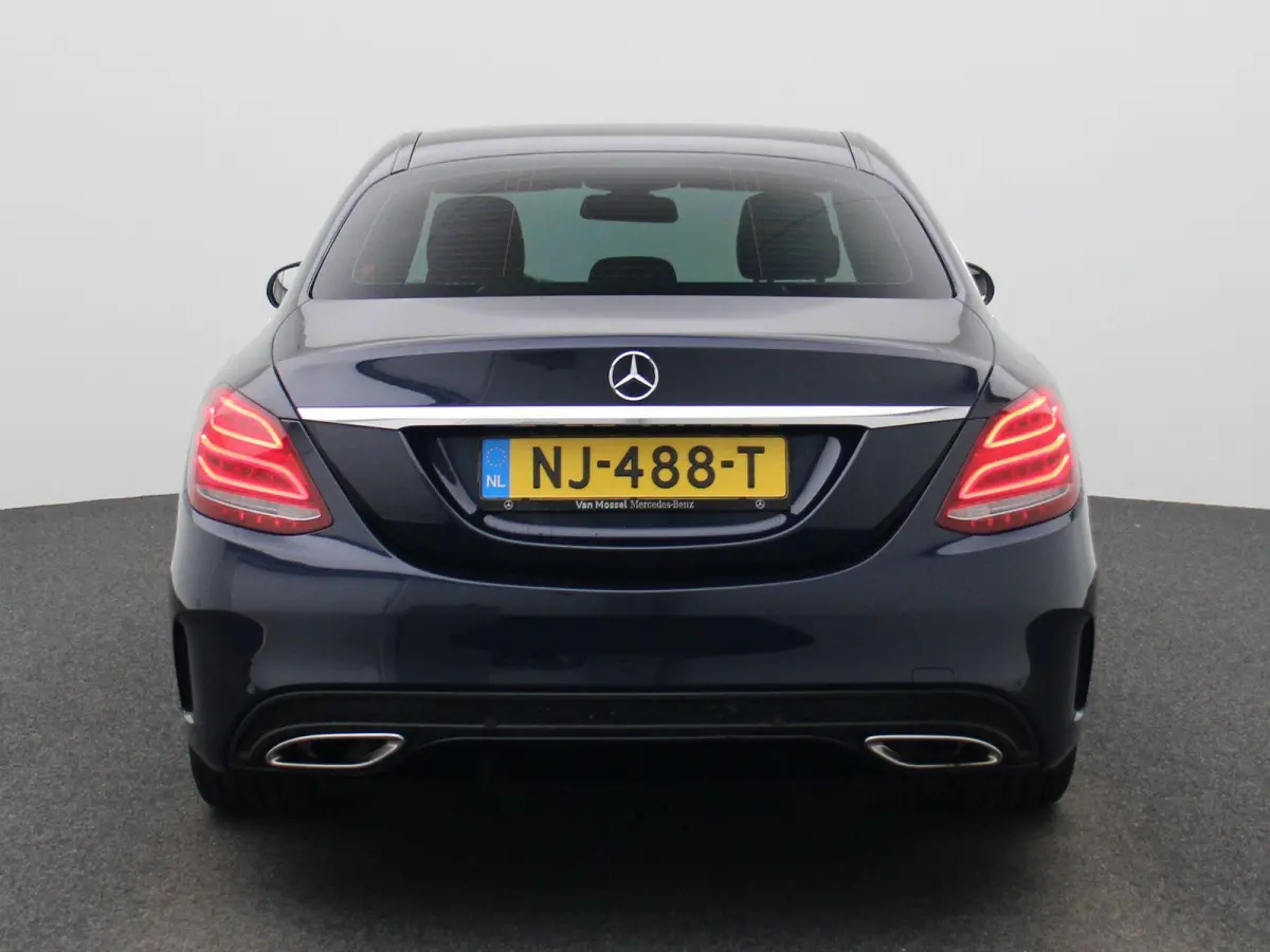180 AMG Sport Edition | Achteruitrijcamera | Parkeersensoren | Airco | Cruise Control |