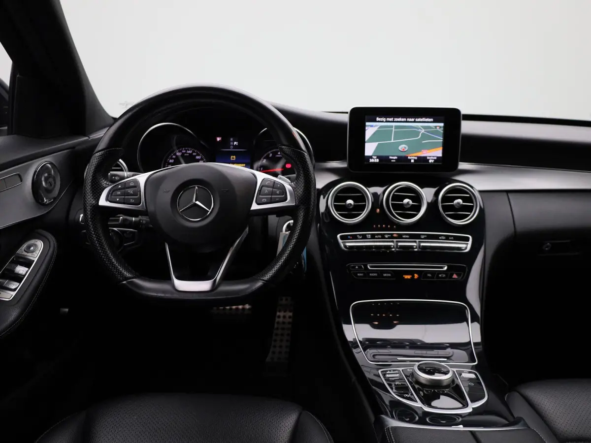 180 AMG Sport Edition | Achteruitrijcamera | Parkeersensoren | Airco | Cruise Control |