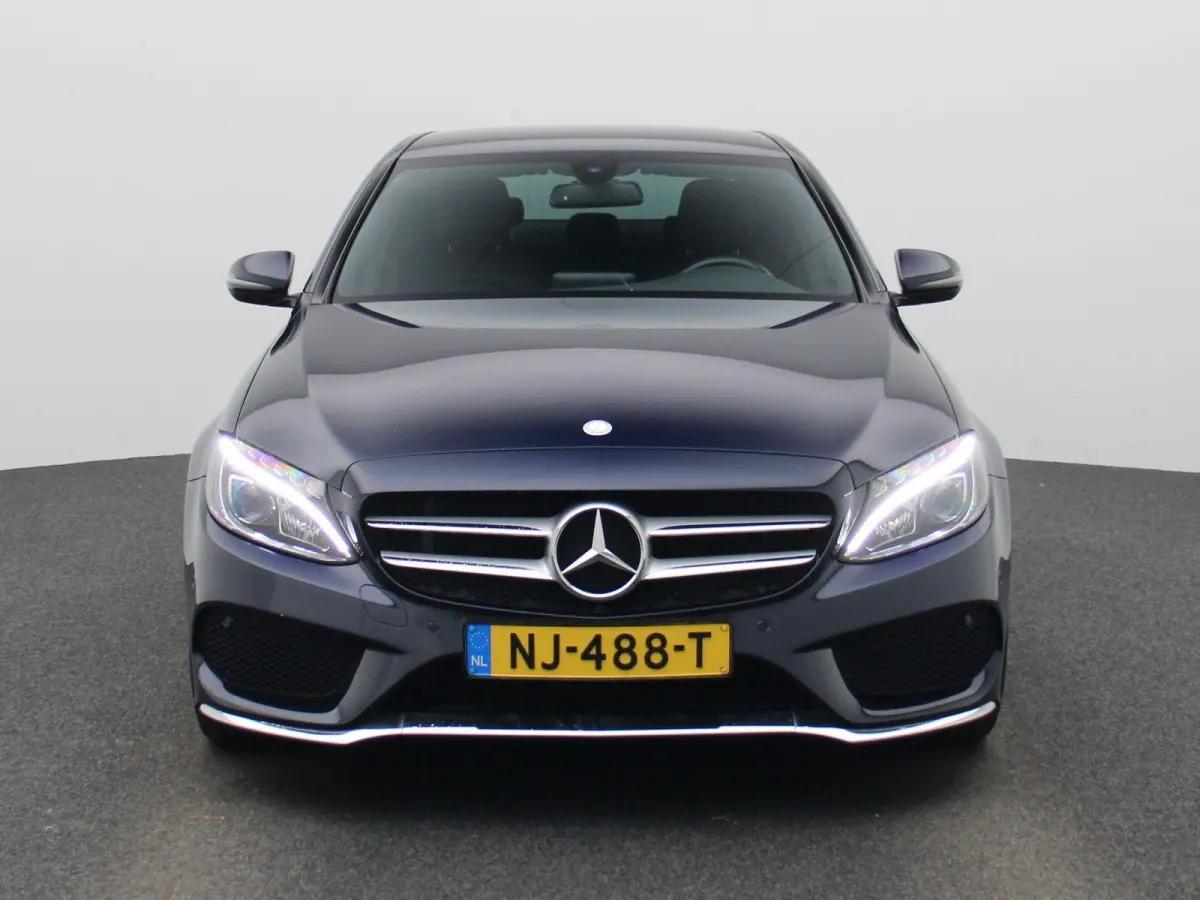 180 AMG Sport Edition | Achteruitrijcamera | Parkeersensoren | Airco | Cruise Control |