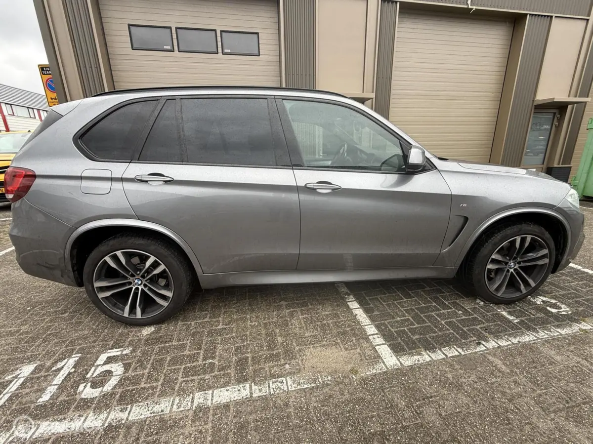 xDrive30d High Executive