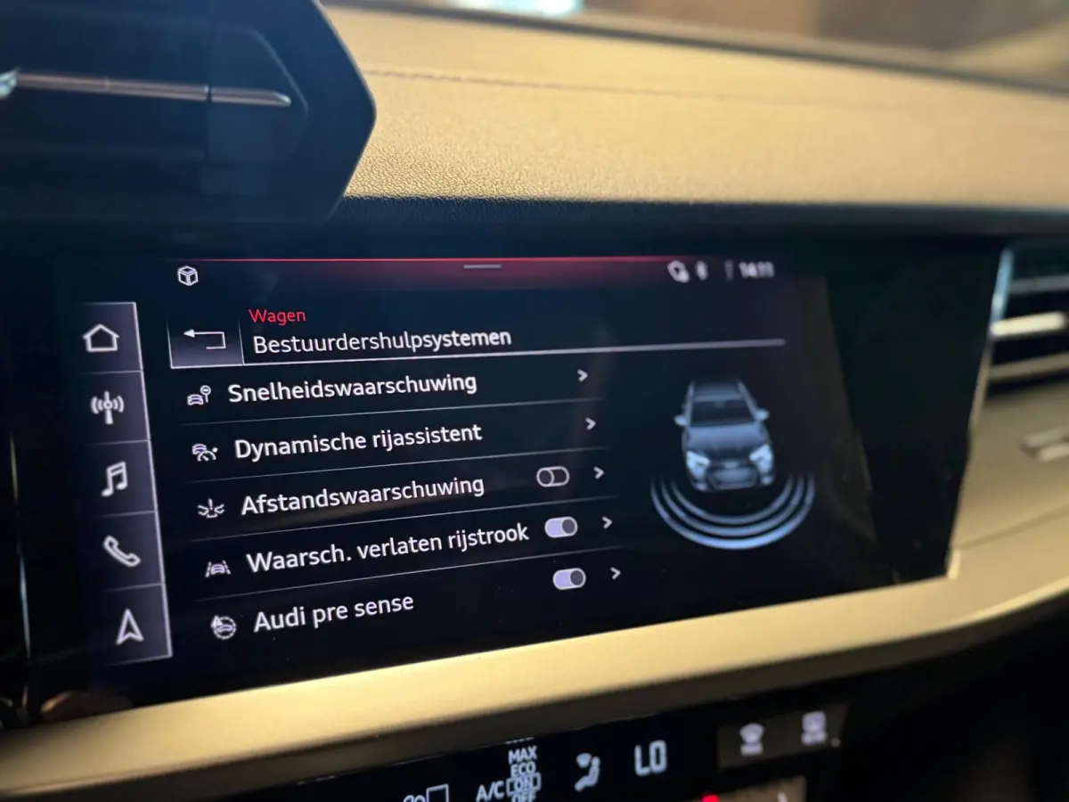 35 TFSI S edition / 3x S-Line / Pano / Virtual / Stoelverwarming / Carplay / DAB