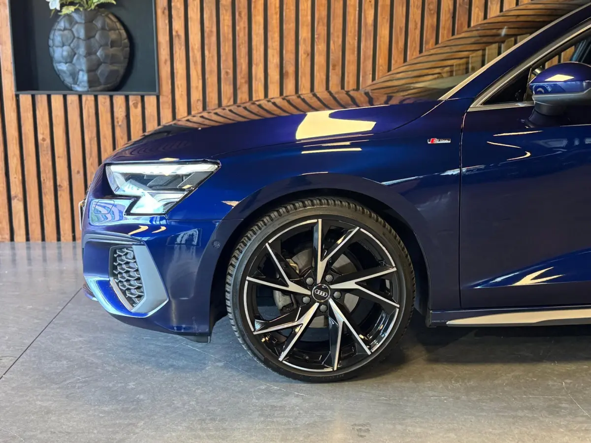 35 TFSI S edition / 3x S-Line / Pano / Virtual / Stoelverwarming / Carplay / DAB